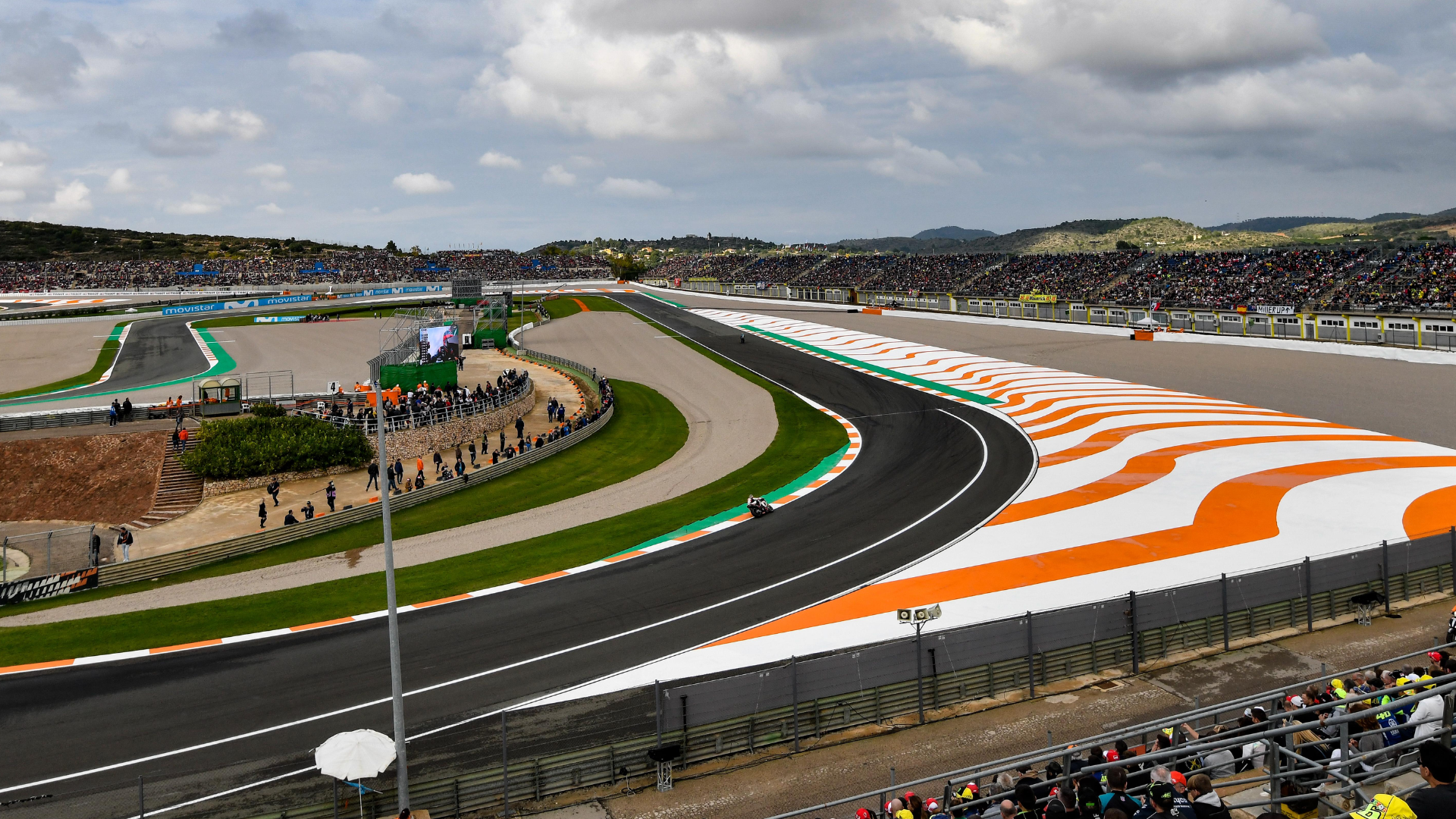 Intermediate Race